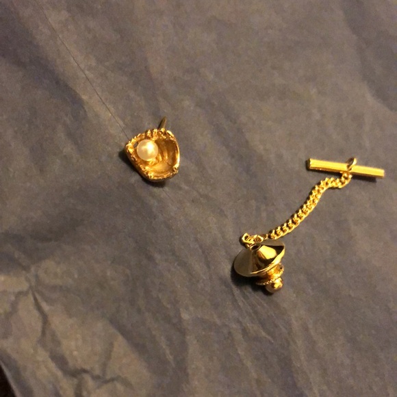 10kt baseball genuine pearl mitt glove tie tack softball pitcher - Picture 10 of 12